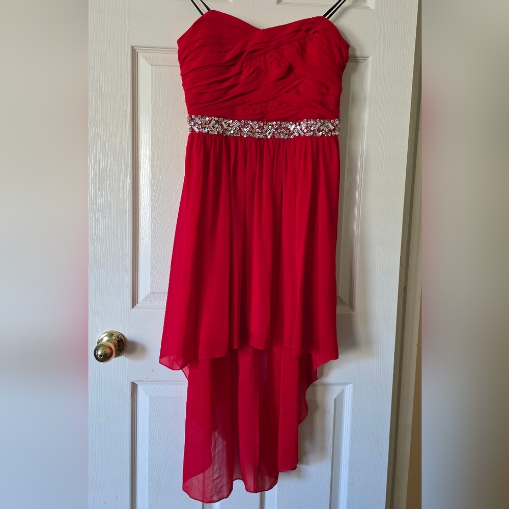 Junior Girls Red Strapless High-Low Dress with Embellished Waist